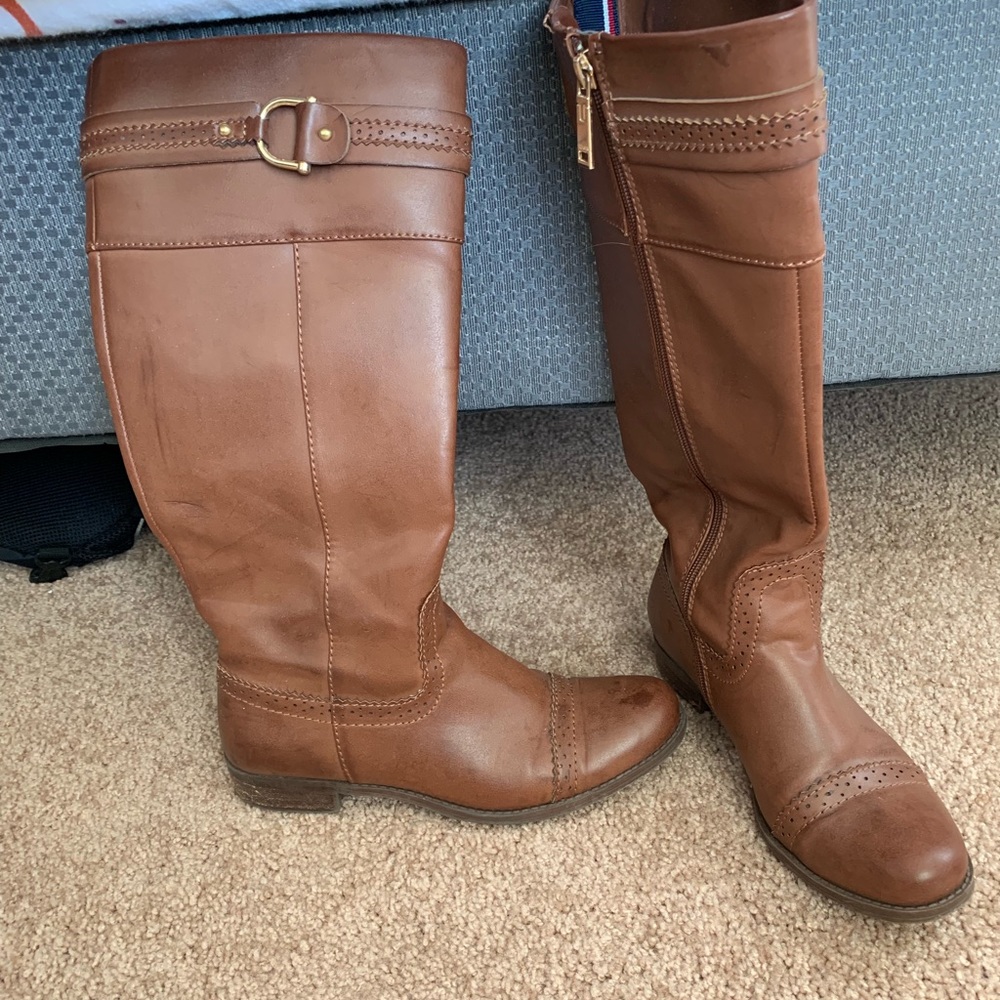 Tommy Hilfiger 7.5 tan boots